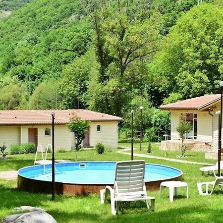 Hotel Valdis Pastra Εξωτερικό φωτογραφία