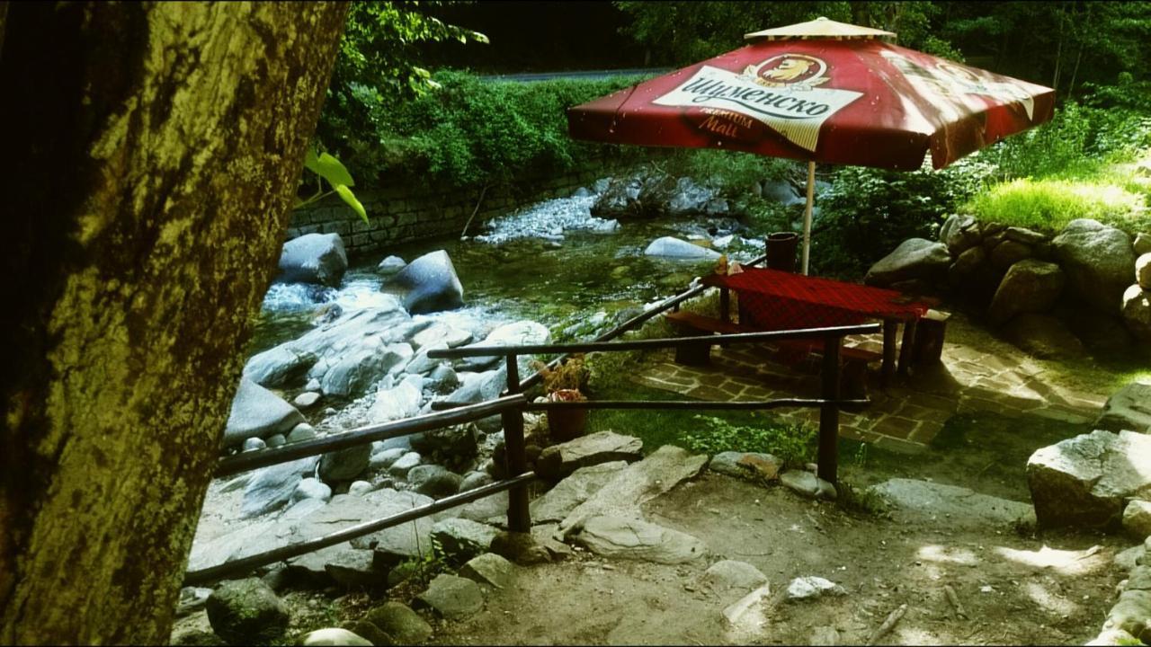 Hotel Valdis Pastra Εξωτερικό φωτογραφία